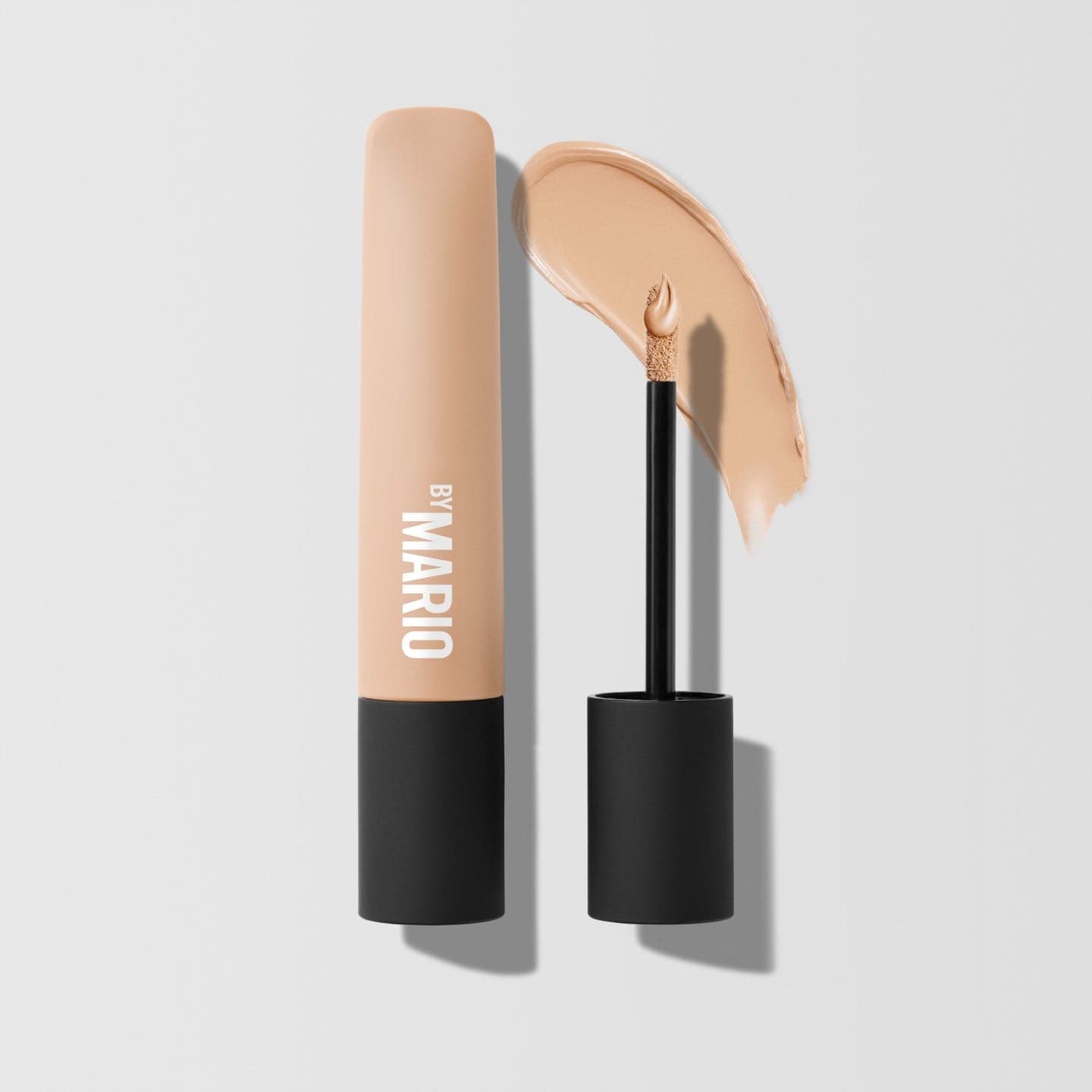 MAKEUP BY MARIO MASTER MATTES Кремовые тени для век LONG-WEAR CREAM EYESHADOW, Bisque (Peachy Creme)