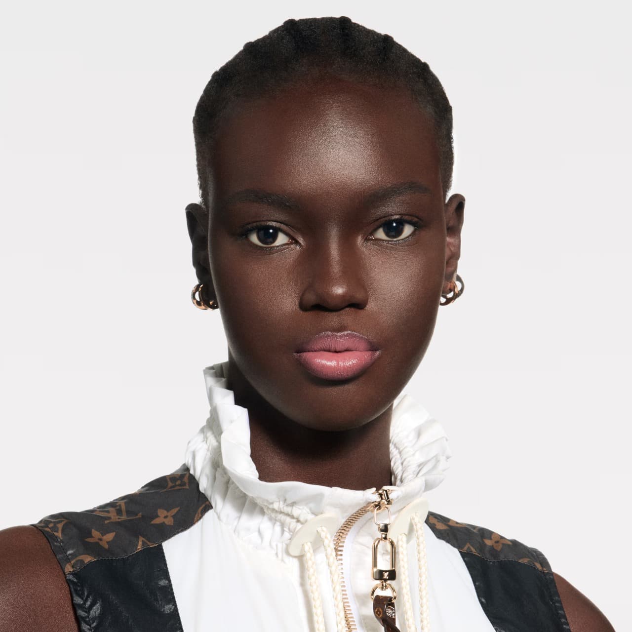 LV Помада для губ Rouge Satin Lipstick 200 Rose Eugenie , 3,5 g 4