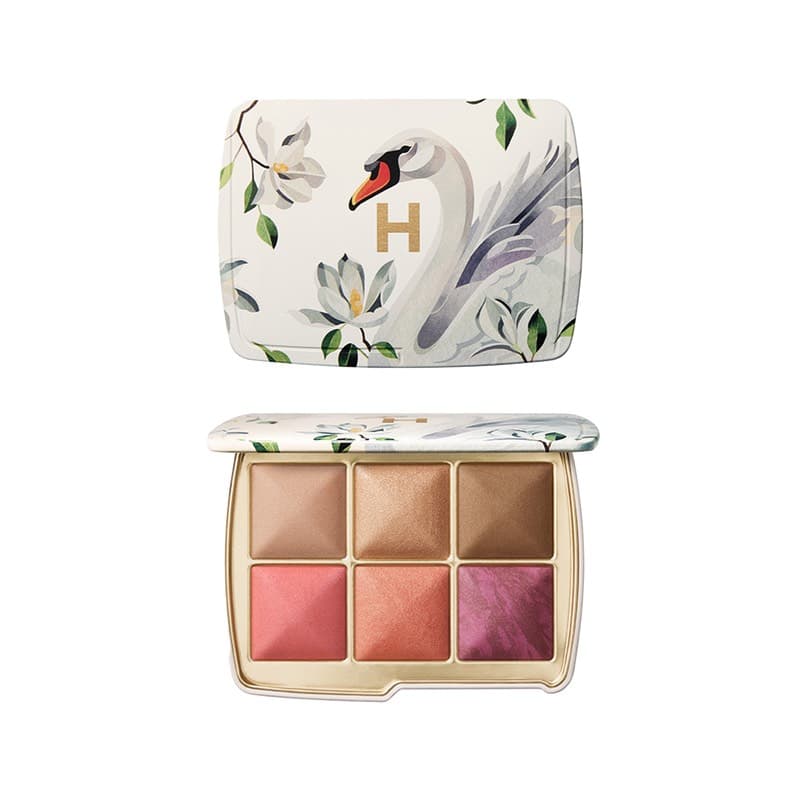 Hourglass Swan (китайская надпись сзади)