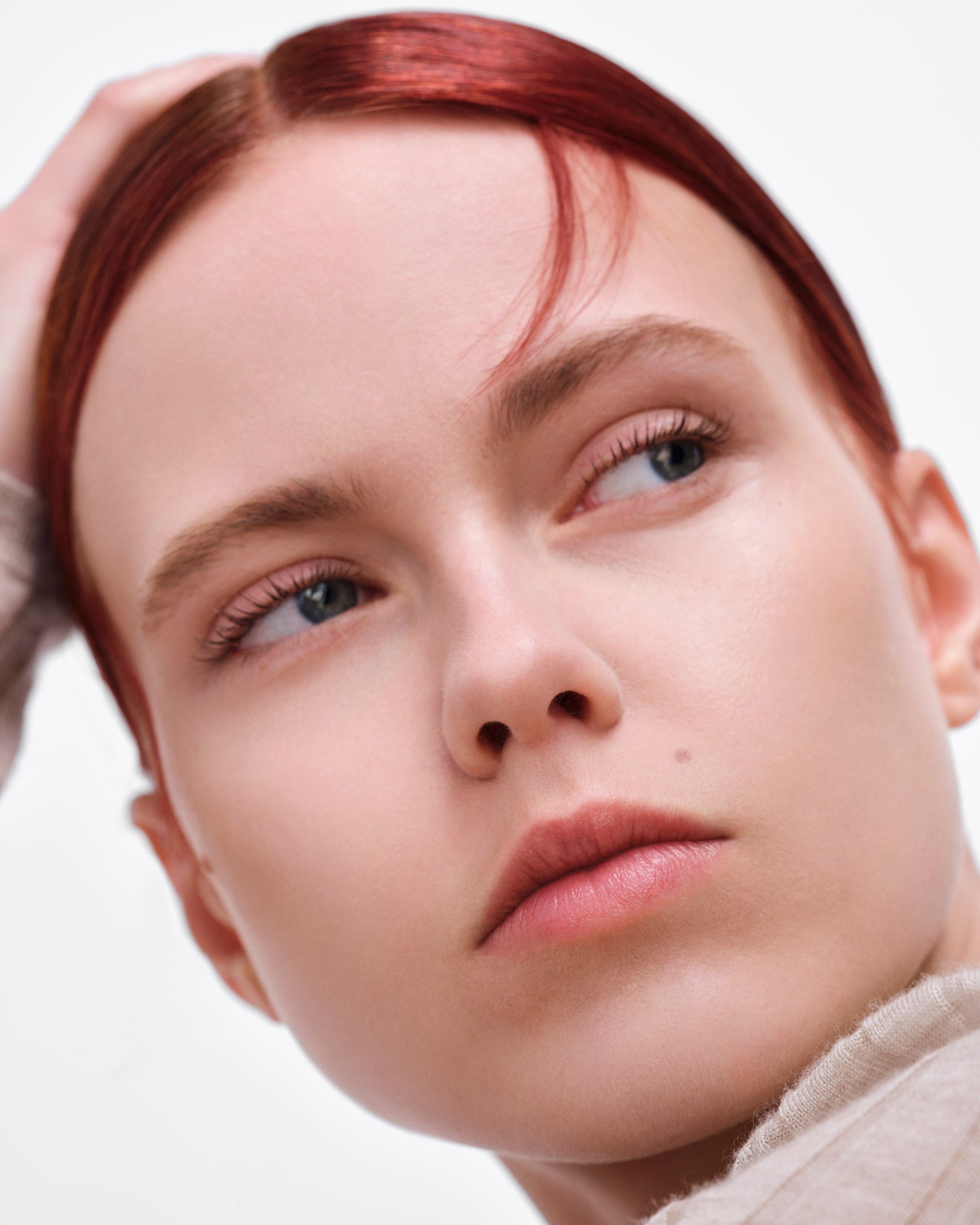 Prada Balm Lip Optimizing Care Бальзам для губ U001 Astral Pink (3,8г) 4