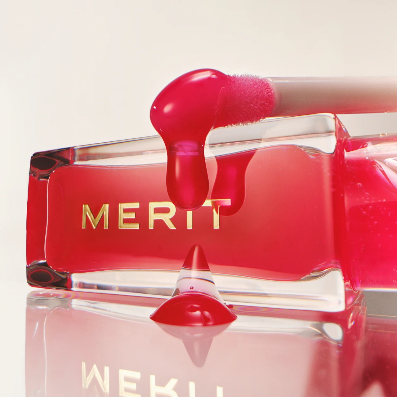 MERIT Shade Slick Sheen Tinted Lip Oil в оттенке Maraschino, масло для губ, 7 мл 6
