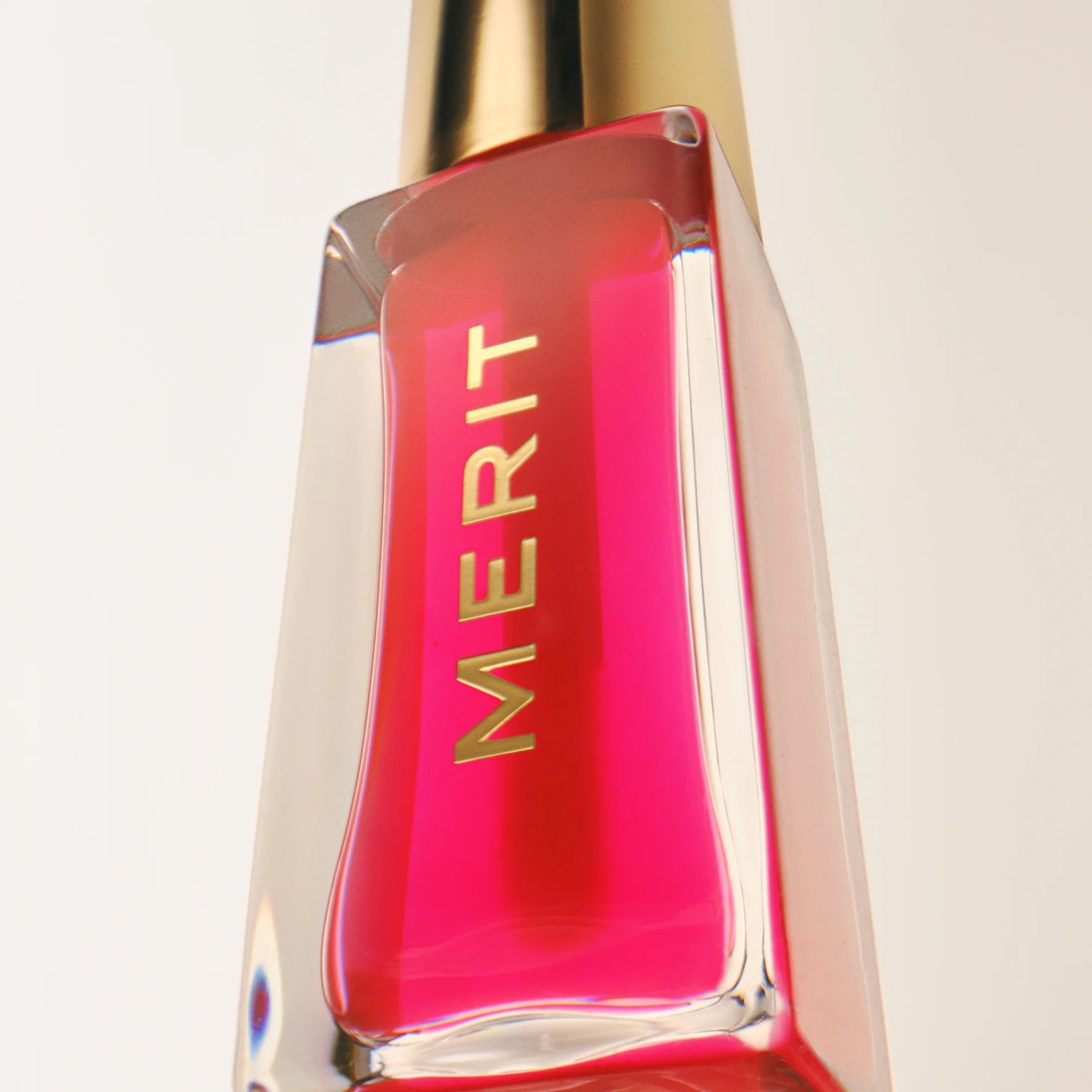MERIT Shade Slick Sheen Tinted Lip Oil в оттенке Les Deux, масло для губ, 7 мл 3