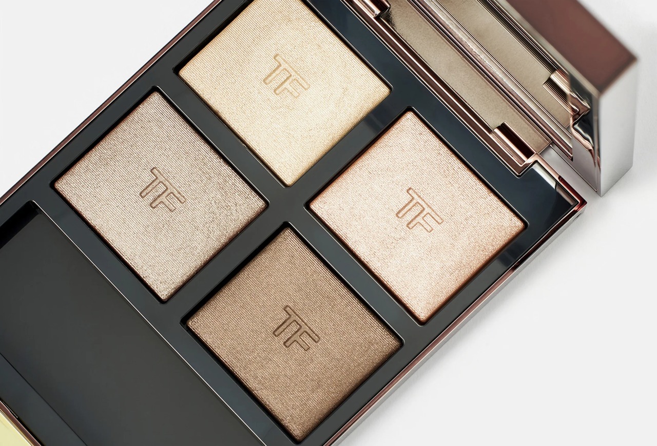 Tom Ford Eye Color Quad Prisma  в оттенке 03 Nude Dip,Палетка теней для глаз, 6 г 3