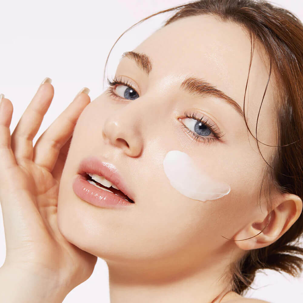 MEDICUBE  Крем для упругости кожи с коллагеном Triple Collagen Cream (50мл) 3