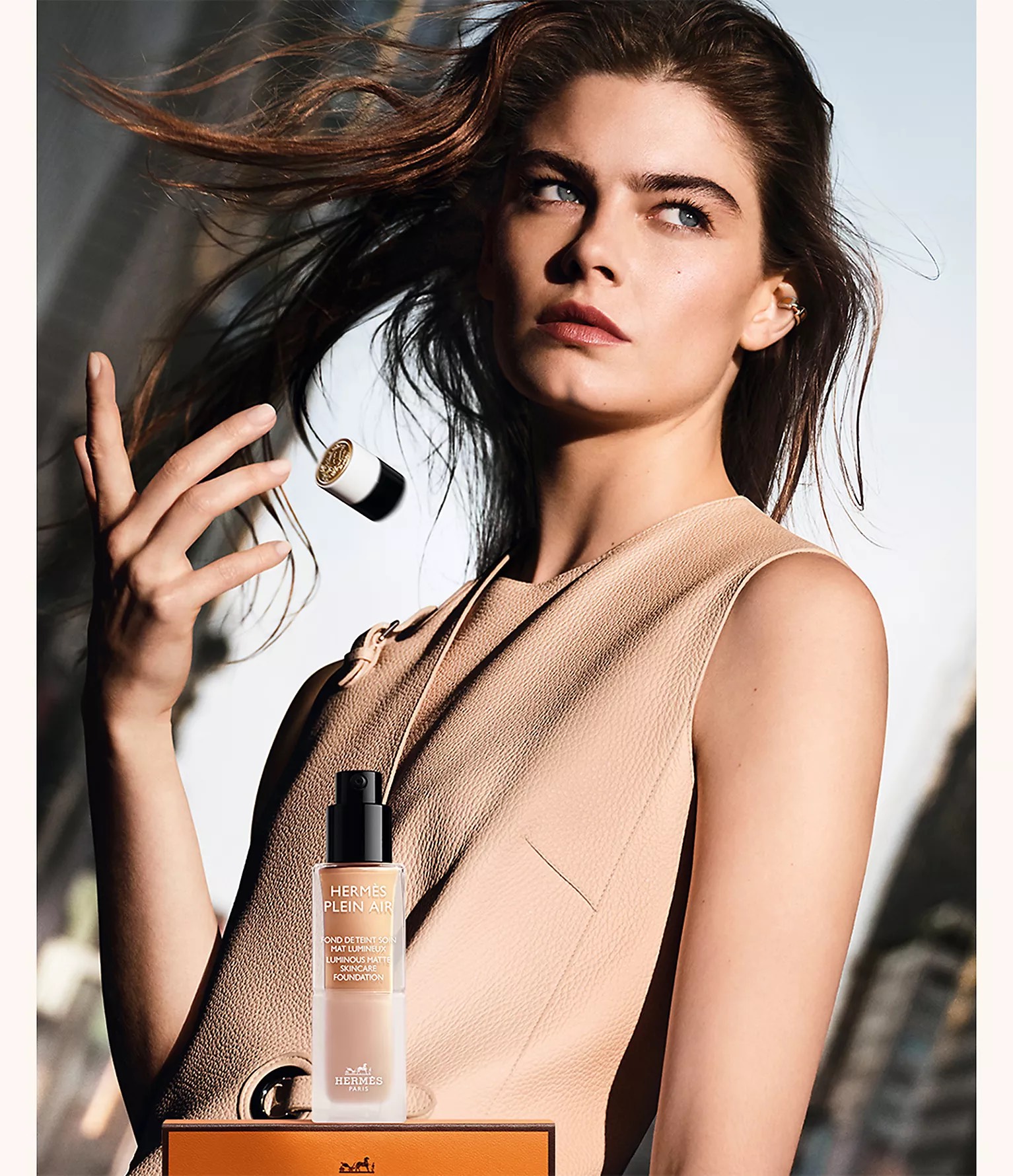 HERMÈS PLEIN AIR Тональный крем Luminous matte skincare foundation, 13C Cremello 7