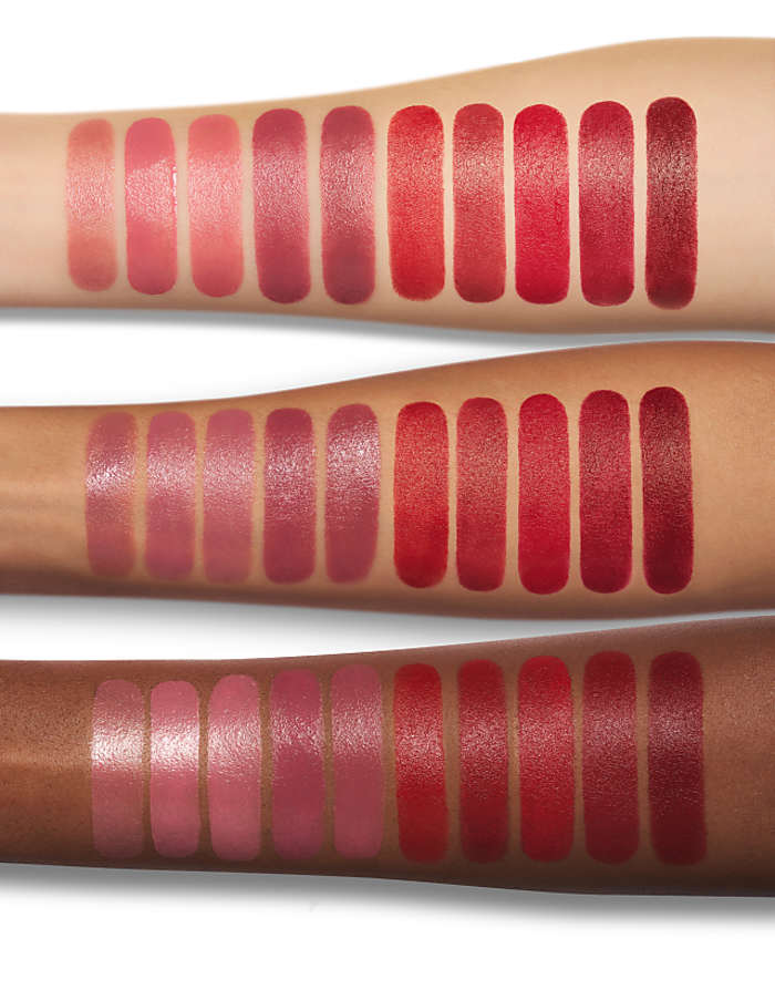 Charlotte Tilbury Matte Revolution   Lipstick оттенок Hollywood Vixen 4