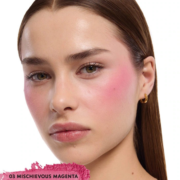 Yves Saint Laurent  Румяна пудровые Make Me Blush 24H Buildable Powder Blush, 03 Mischievous Magenta 3