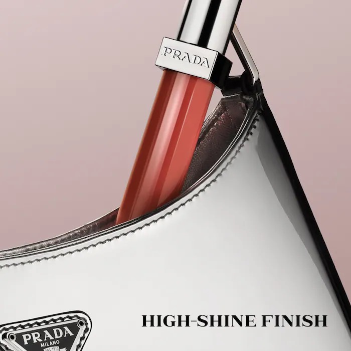 Prada  Увлажняющий блеск для губ Prada Reflection Glossy Liquid Lip Balm, U002 Banana Yellow 6