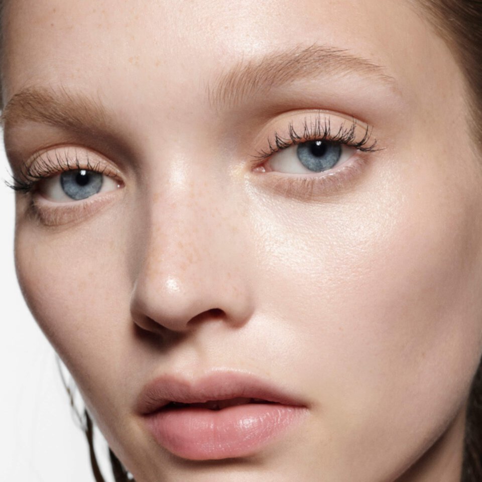 Victoria Beckham Тушь для ресниц Future Lash Mascara. Black 3