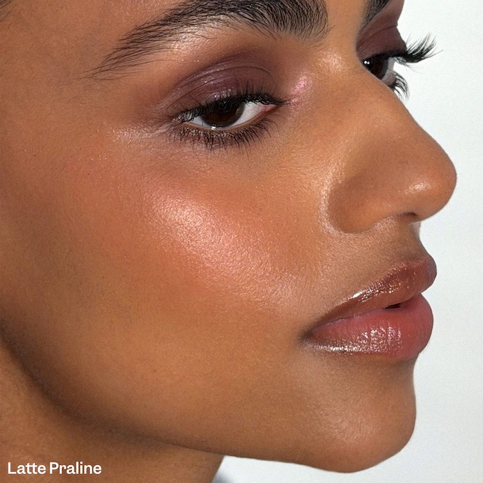 VIOLETTE_FR Кремовые румяна PLUME BLUSH Feather Matte Cream-to-Powder Cheek Melt, Latte Praline 3