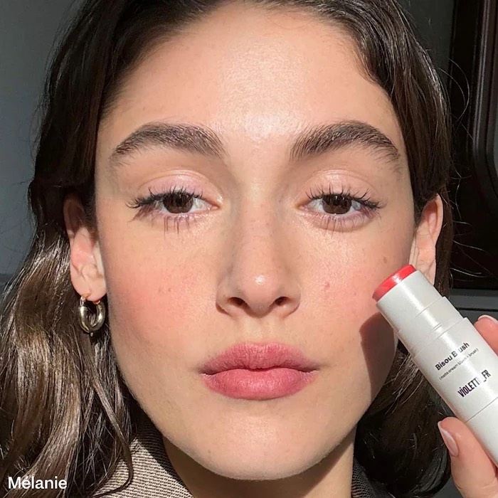 VIOLETTE_FR Мраморные кремовые румяна в стике BISOU BLUSH Marbled Cream Blush Stick, Mélanie 3